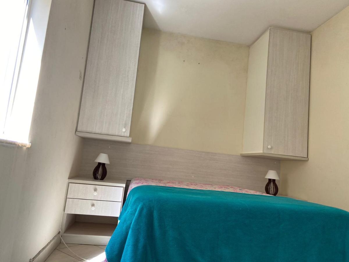 Apartamento Encantador No Guaruja, Praia Da Enseada - Apenas 600M Da Praia ! ภายนอก รูปภาพ