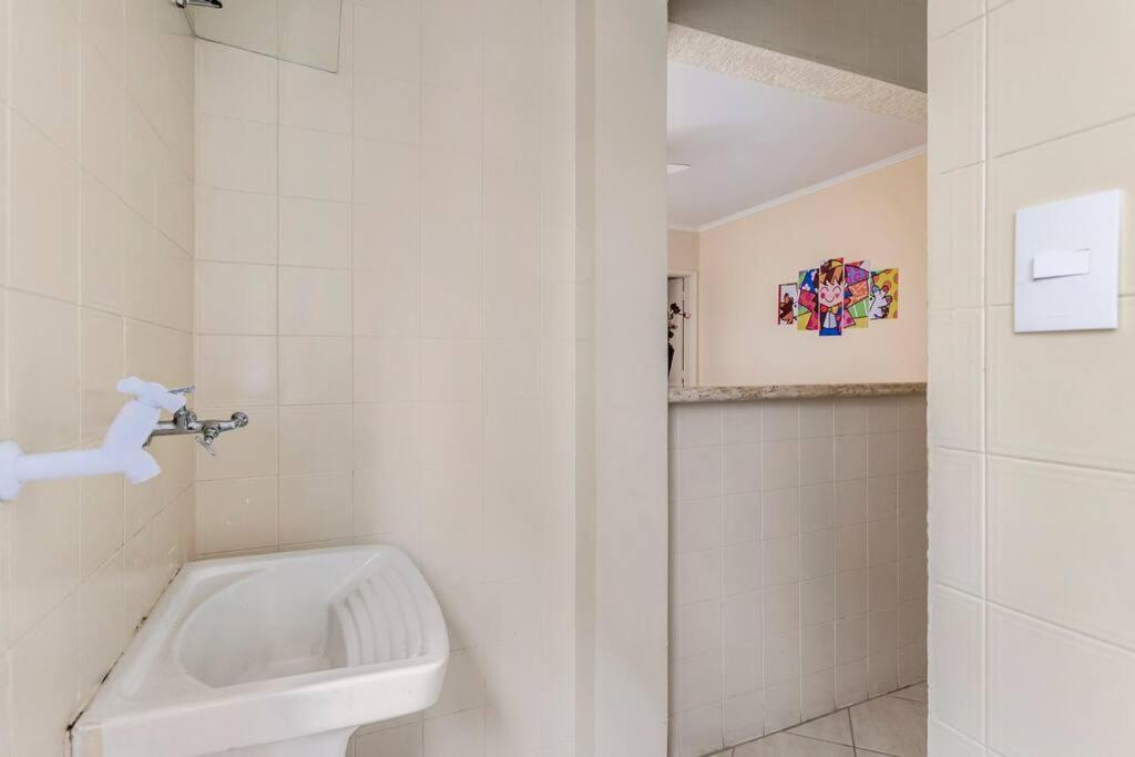 Apartamento Encantador No Guaruja, Praia Da Enseada - Apenas 600M Da Praia ! ภายนอก รูปภาพ