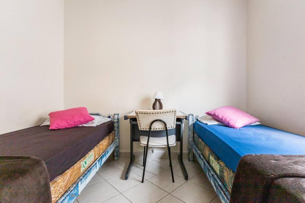 Apartamento Encantador No Guaruja, Praia Da Enseada - Apenas 600M Da Praia ! ภายนอก รูปภาพ